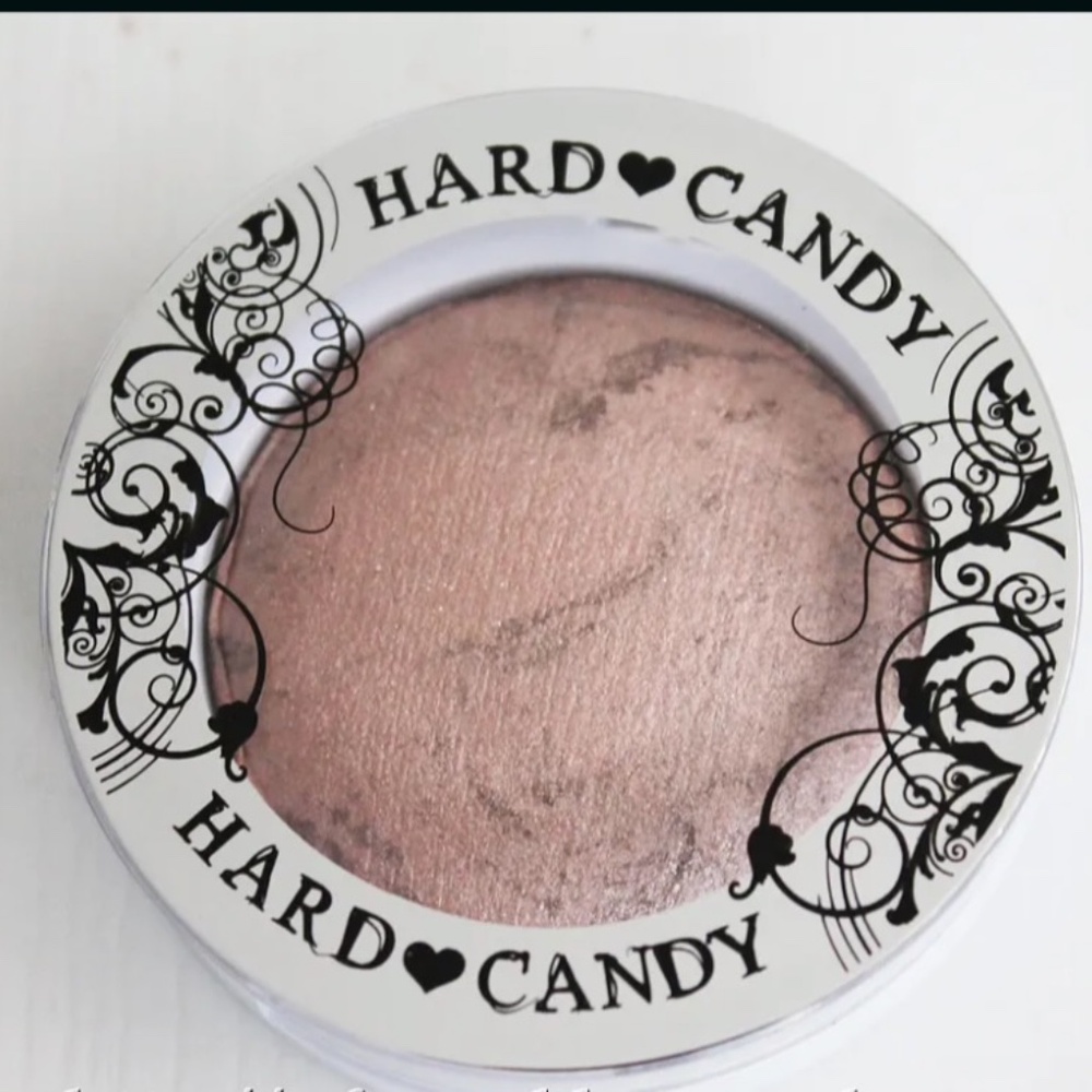 *NEW Hard Candy Baked Blush in “Pin Up” 8g DISCONTINUED & RARE